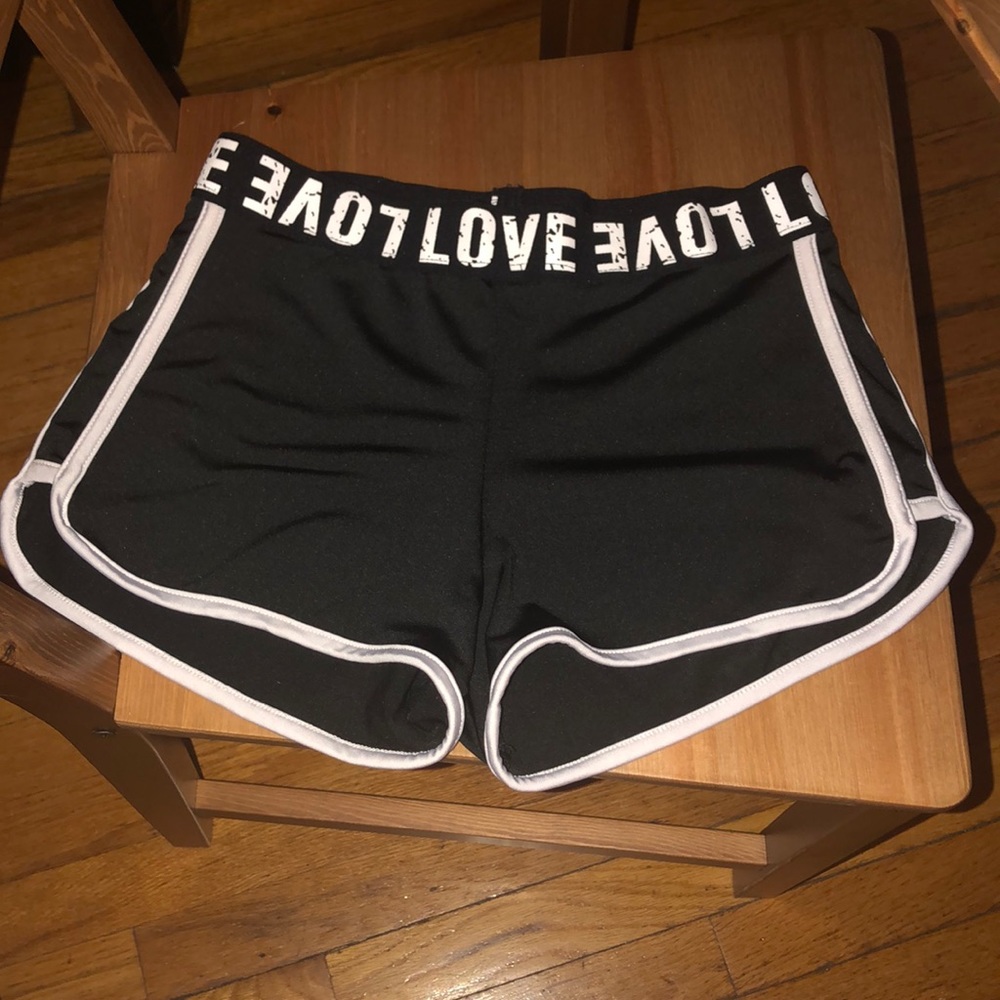 Size M Black LOVE Shorts
